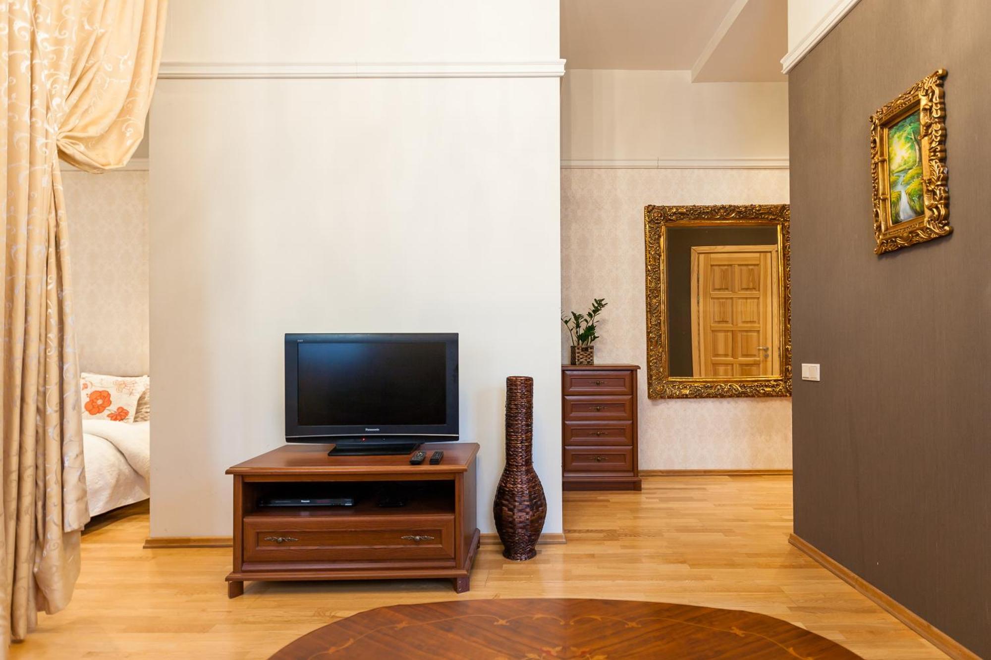 Central Apartments 2 X Free Parking X Self Check-In 24H By H&H VNO Eksteriør bilde