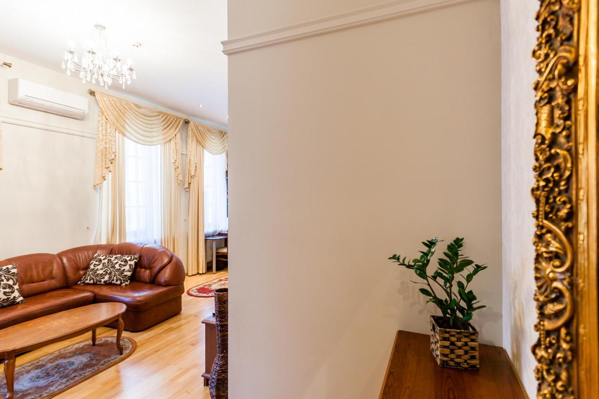 Central Apartments 2 X Free Parking X Self Check-In 24H By H&H VNO Eksteriør bilde